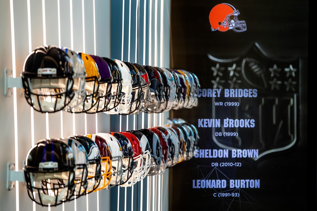 Mirror Screen at USC Football Training NFL Hall of Fame