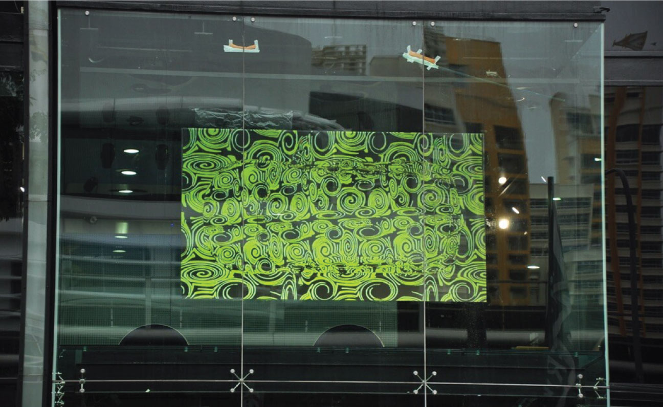 daytime projector screen car showrooms