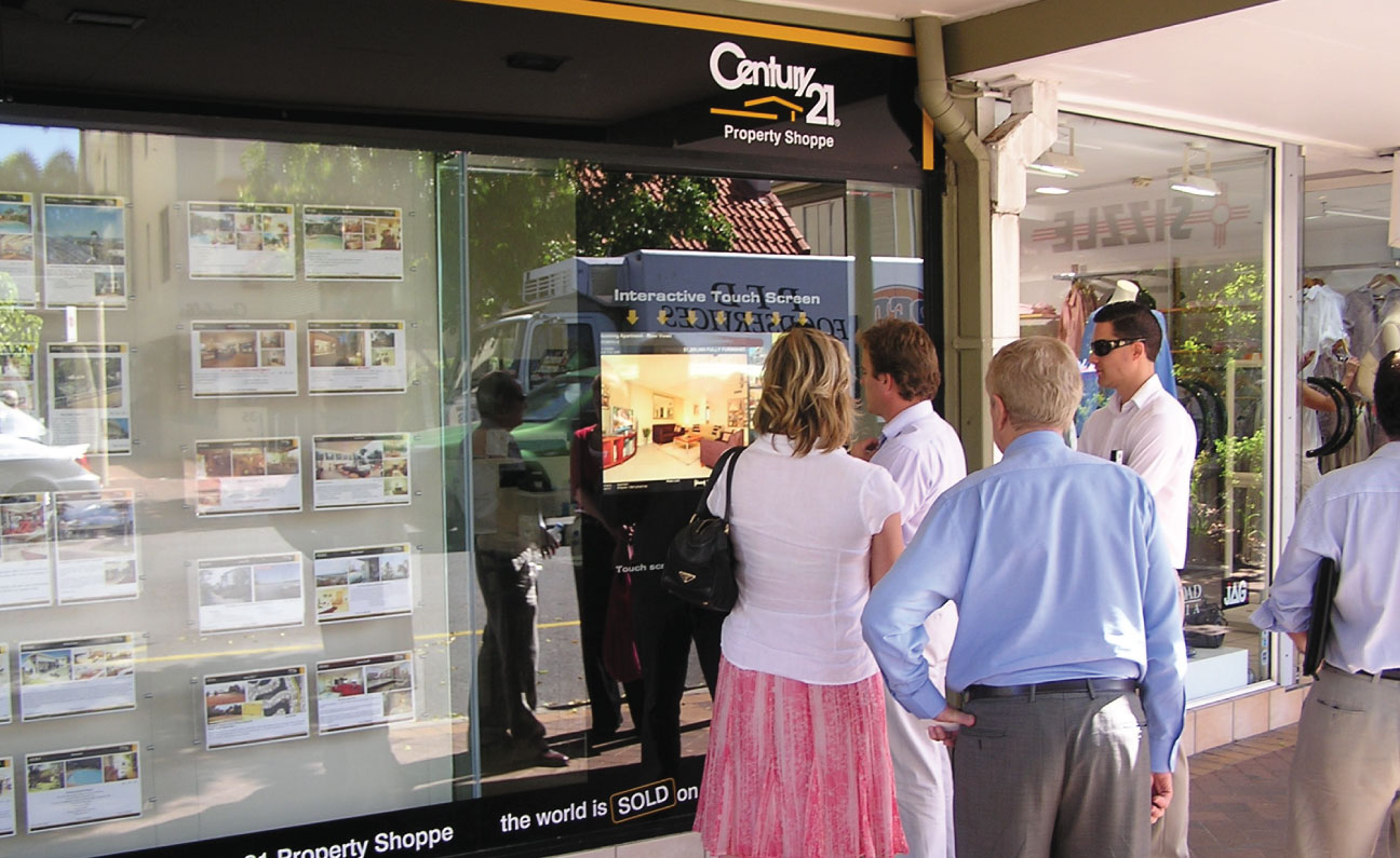 high brightness monitor museums