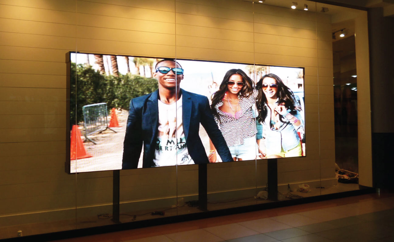 led screens uk shopping centres