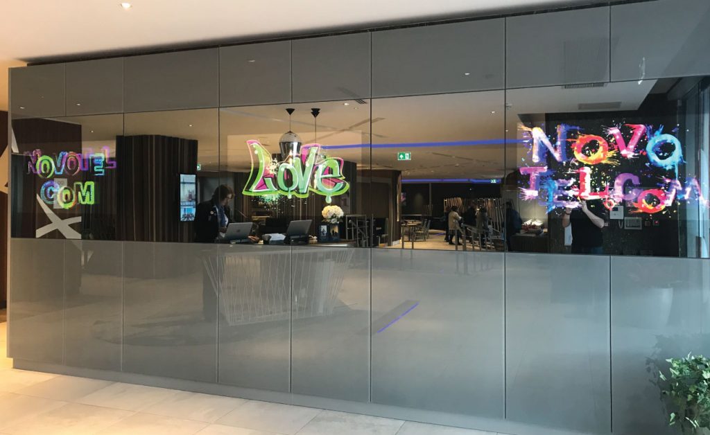 Mirror LCD & LED Video Walls